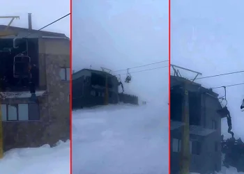 Bursa Uludağ’da telesiyejde asılı kaldı
