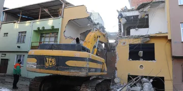 Bursa’da 43 çıkmaz sokak ulaşıma açıldı