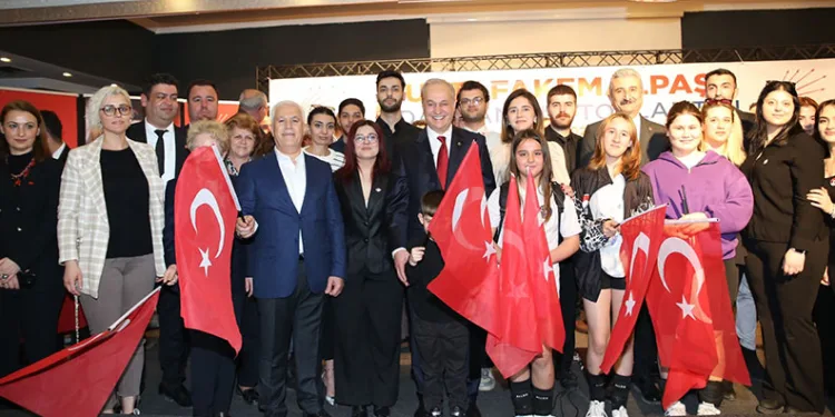 Bozbey’den sinema ve sosyal tesis sözü