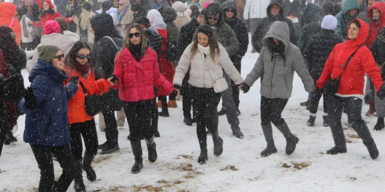 Giresun’da “Kar Festivali” renkli görüntüler oluşturdu