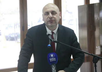 Bursa’da kürsüde depremi konuşurken deprem oldu