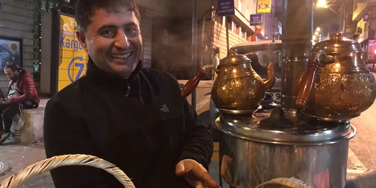 Bursa’nın fenomen çaycısı