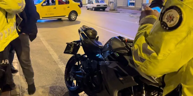 Bursa’da hatalı dönüş kazaya yol açtı