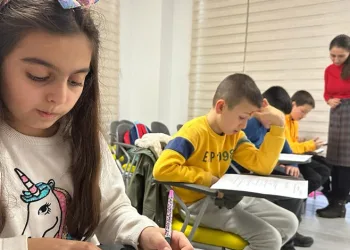 Kadın Çocuk Akademileri’nde öğrencilere eğitim