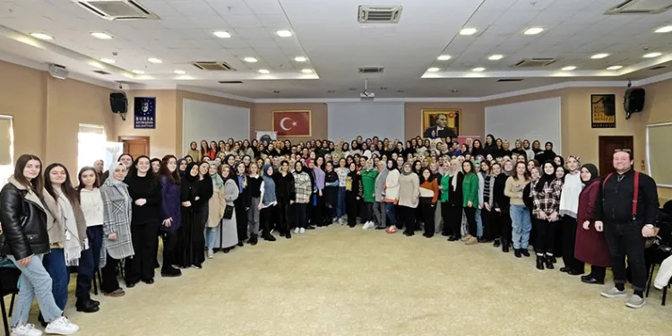 Ana Kucağı öğretmenleri ikinci döneme hazır