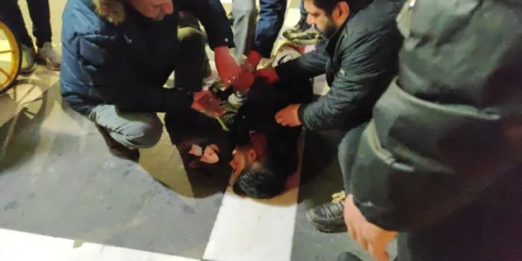 Epilepsi hastasını emekli doktor hayatta tuttu