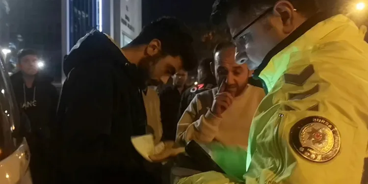Şanlıurfa’da asansör boşluğuna düşen genç yaralandı