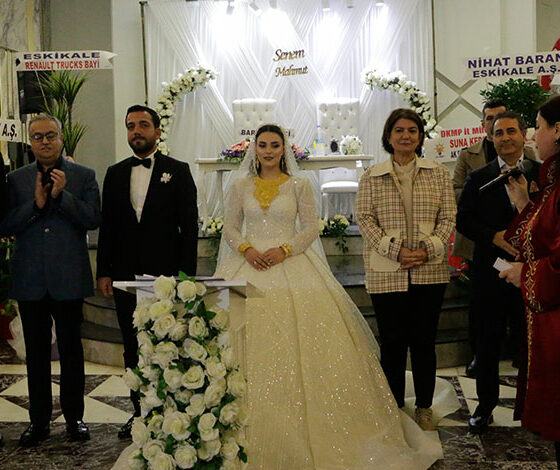 Diyarbakır’da iş adamlarını bir araya getiren düğün