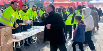 Depremzedeye Bursa morali