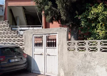 Kendisini darp eden kocasını “Meyve” bıçağı ile bıçakladı