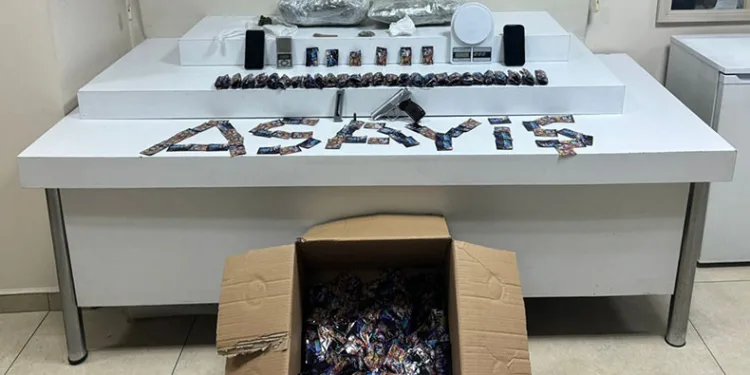 Esenler’de 2.5 kilogram uyuşturucuyu ele geçirildi