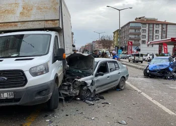 Ankara’da zincirleme trafik kazası