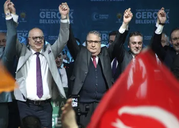 Manisa’da Cumhur İttifakı’nın belediye başkan adayları tanıtıldı