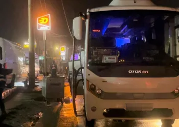 Bursa’da tur otobüsü kaza yaptı