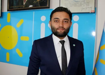 Kula İYİ Parti’de istifa çelişkisi