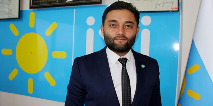 Kula İYİ Parti’de istifa çelişkisi