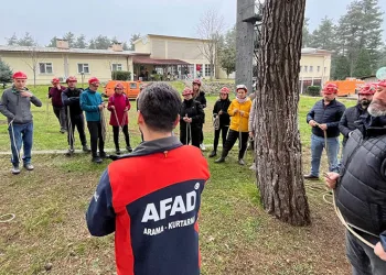 MEB personeline arama kurtarma eğitimi verildi