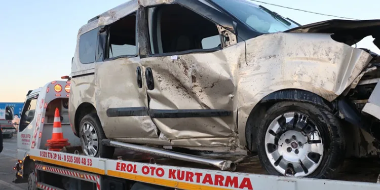 Afyonkarahisar’da zincirleme trafik kazası