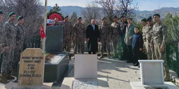 “Şehitlerimizi saygı ile anıyoruz”