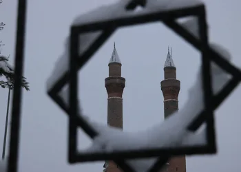 Aynı günden iki farklı kare