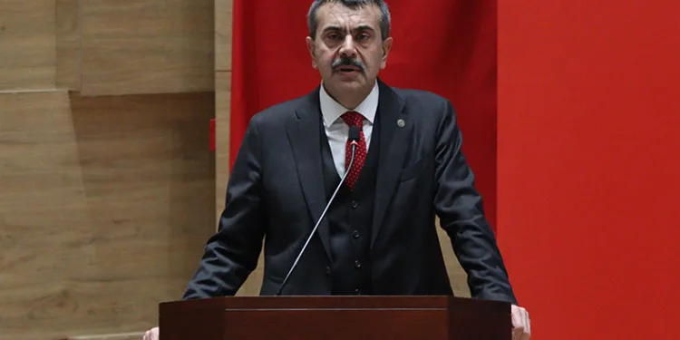 “Biz bütün kararlarımızı sizlerle alıyoruz”
