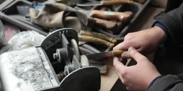 Hayal ettiği öğretmenliğe atandı, geleneği sürdürmeyi tercih etti