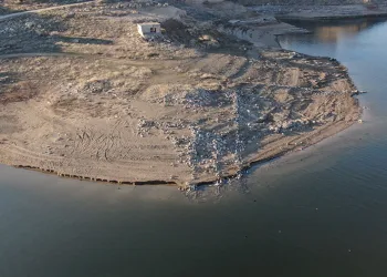 Yamula Barajı’nda sular çekildi