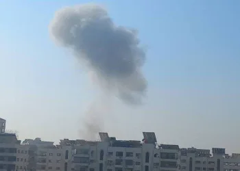 İsrail, yüksek güvenlikli mahalleyi vurdu