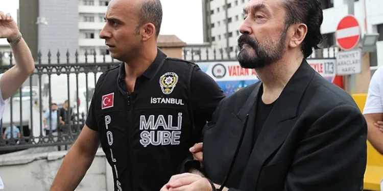 Yeni iddianamede “İsrailli siyasetçilerle görüşme” tespiti