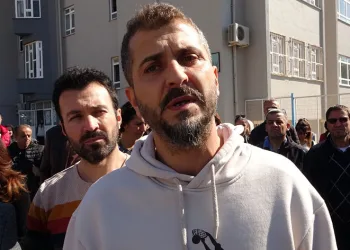 Beden eğitimi öğretmeni, beyzbol sopasıyla darp edildi