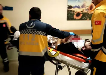 Önce kavga edip ifade verdiler, sonra tekrar kavgaya tutuştular