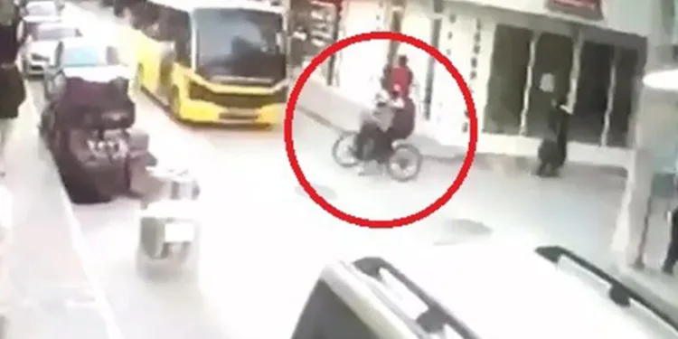 Bursa’da feci kaza: 16 yaşındaki çocuk hayatını kaybetti