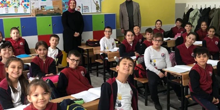 Gazeteciler öğrenciler ile bir araya geldi