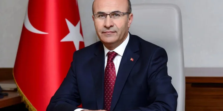 Vali Demirtaş, Tophane MTAL’de İncelemelerde Bulundu