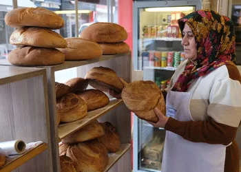 Dilencilerden bozukluk istemeye başladı