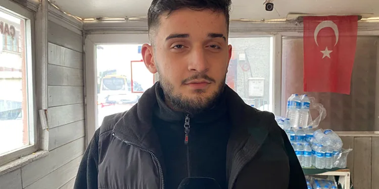 Çakmak gazıyla arkadaşının kafasını yaktı