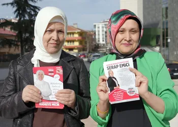 Anne ve kızının muhtarlık yarışı