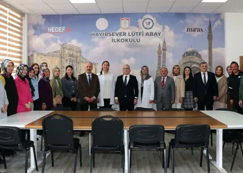 Minik öğrenciler haber kanalı kurdu