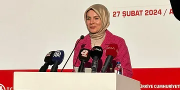 “Sahaya yansımayan politikanın kıymeti yoktur”