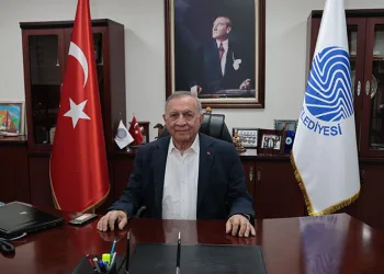 “CHP’nin kimliği kayboldu”