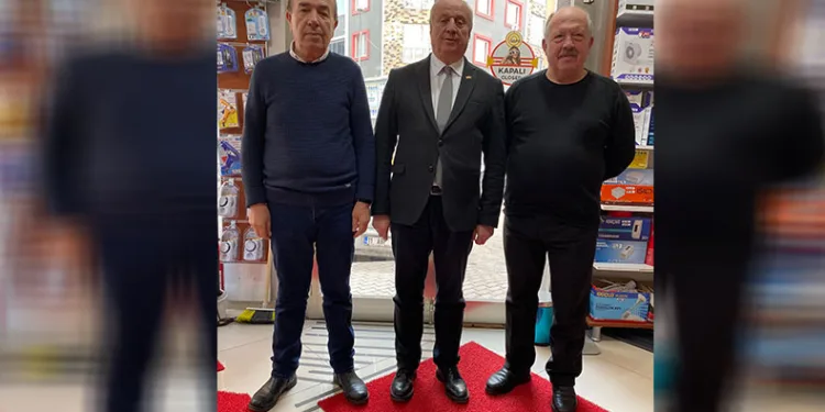 Aday adayları sıralamayasına tepki gösterdiler