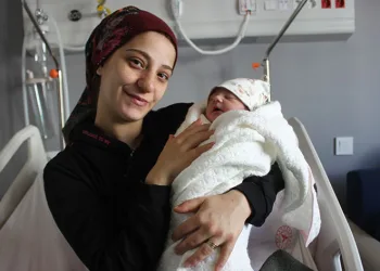 İlk doğum günü 4 yıl sonra
