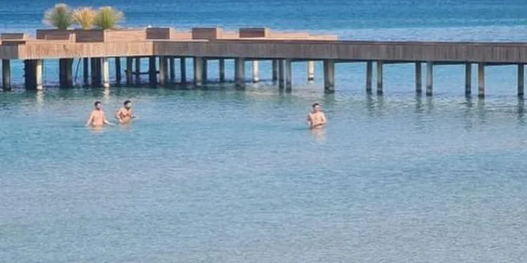 Çeşme’de Şubat ayında deniz keyfi