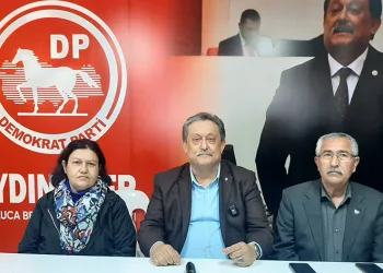 “CHP Kumluca yönetimi raydan çıkmış”