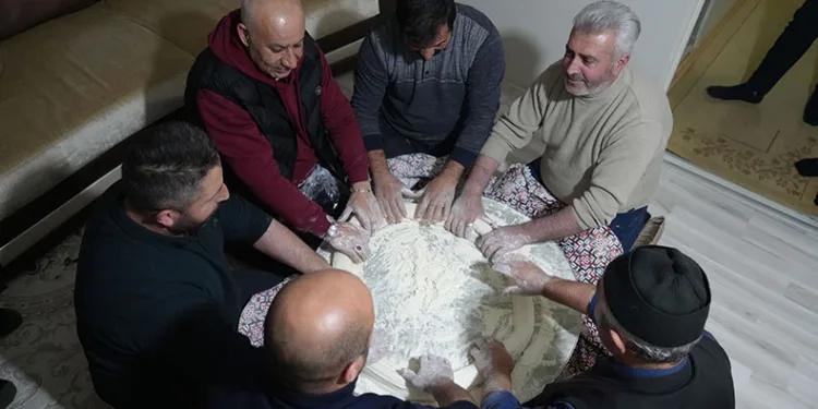 Dakikalar içinde tüketiliyor