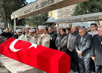 Şehit kılavuz kaptan Oğuz Kök, son yolculuğuna uğurlandı