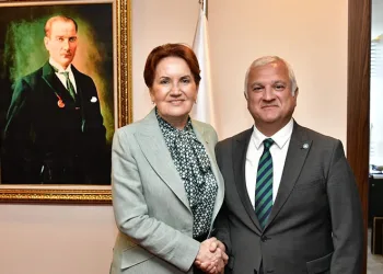 İYİ Parti Genel Başkan Yardımcısı Cem Karakeçili partisinden istifa etti
