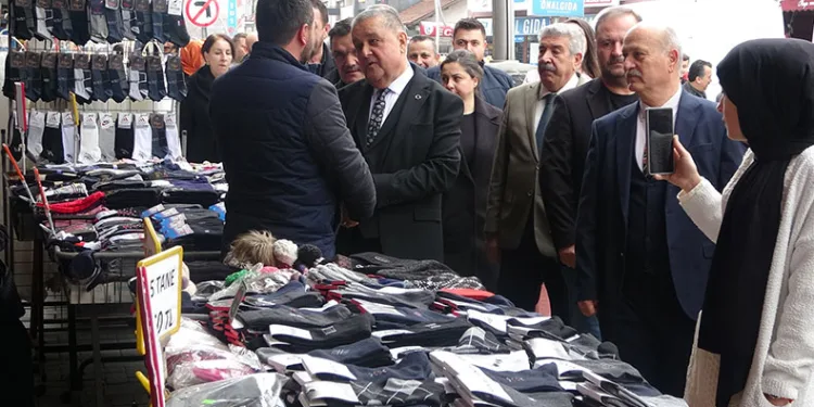 Cumhur ittifakı adayından, CHP’li adaya sert sözler