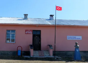 Dışı okul içi konak