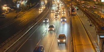 Okulların açılmasıyla trafik yoğunluk oluştu